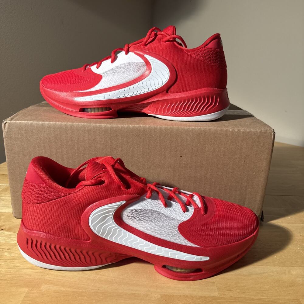 Size 13 NEW Nike Kyrie Low 5 TB Promo Court Red DX6651-602 Men's basketball - Picture 3 of 8